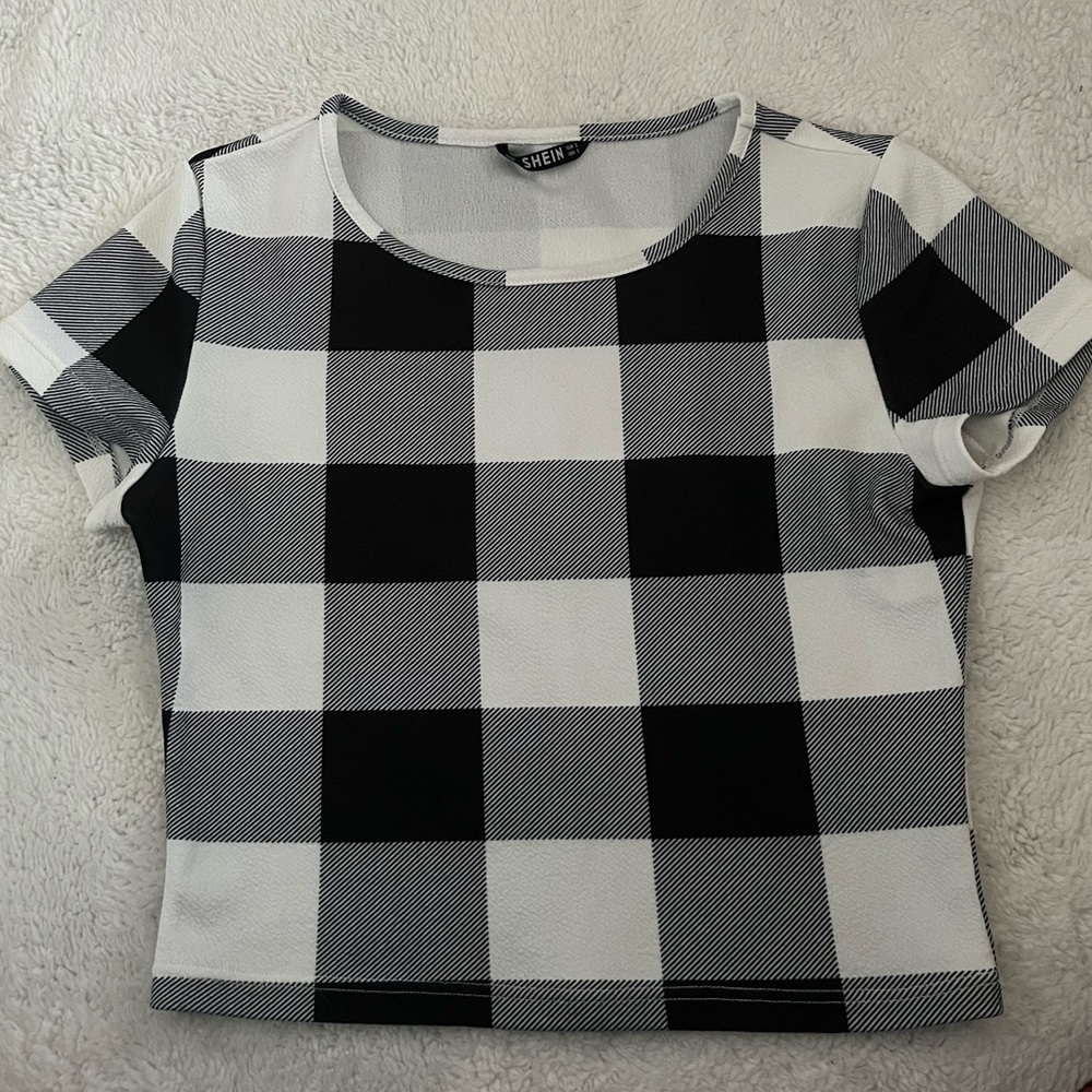 Black and White Checkered Crop Top